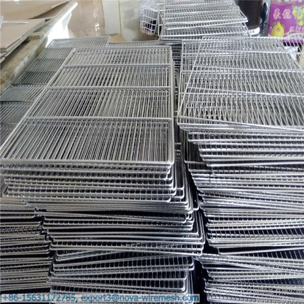 Grill Contractor Rajkumar Majhi in Howrah